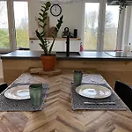 Sans Souci Lejlighed *